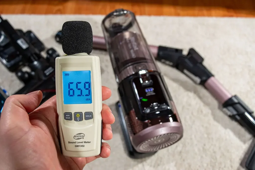 Pomiar głośności miernikiem – tryb ECO 65,9 dBA, Tefal X-Force Flex 16.60